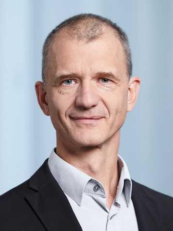 Portrait Professor Christopher Onder